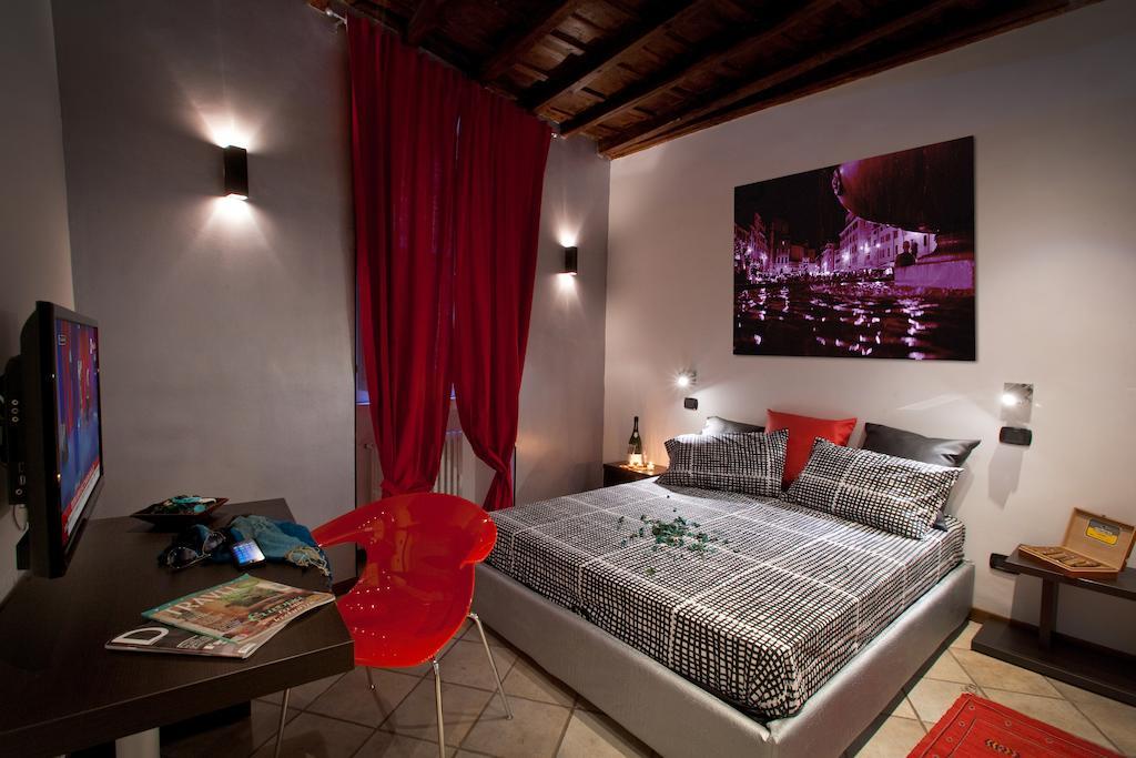 Chroma Italy - Chroma Apt Campo De' Fiori Room photo